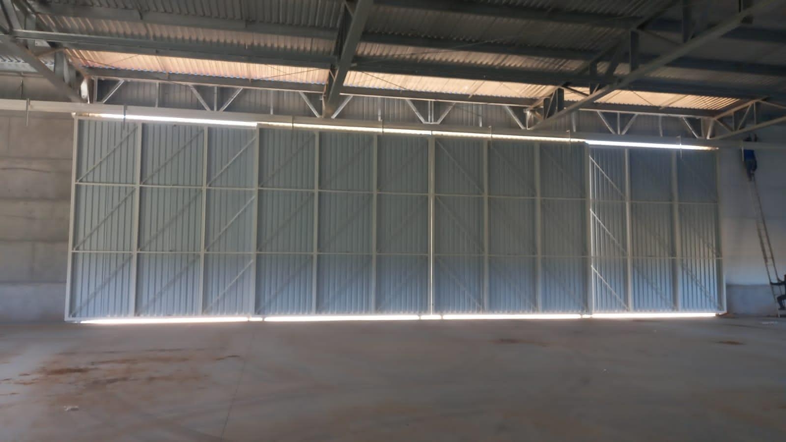 Portão para Hangar Aeronáutico